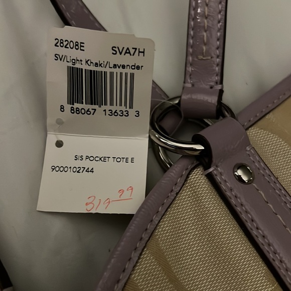 New with tag Coach tote - Picture 3 of 5